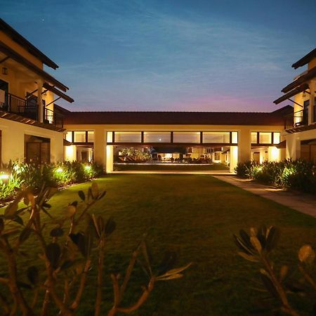Fairfield By Marriott Goa Benaulim Hotel Buitenkant foto