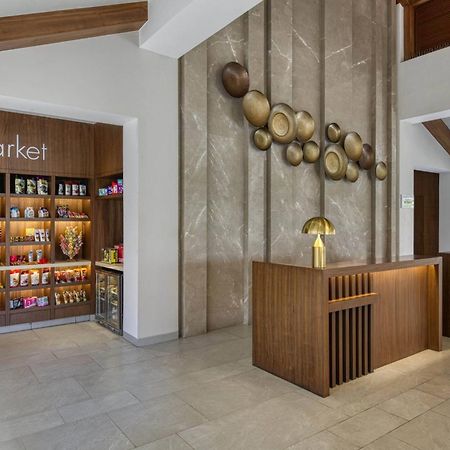Fairfield By Marriott Goa Benaulim Hotel Buitenkant foto
