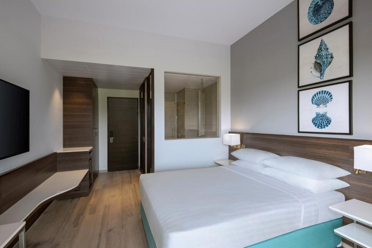 Fairfield By Marriott Goa Benaulim Hotel Buitenkant foto
