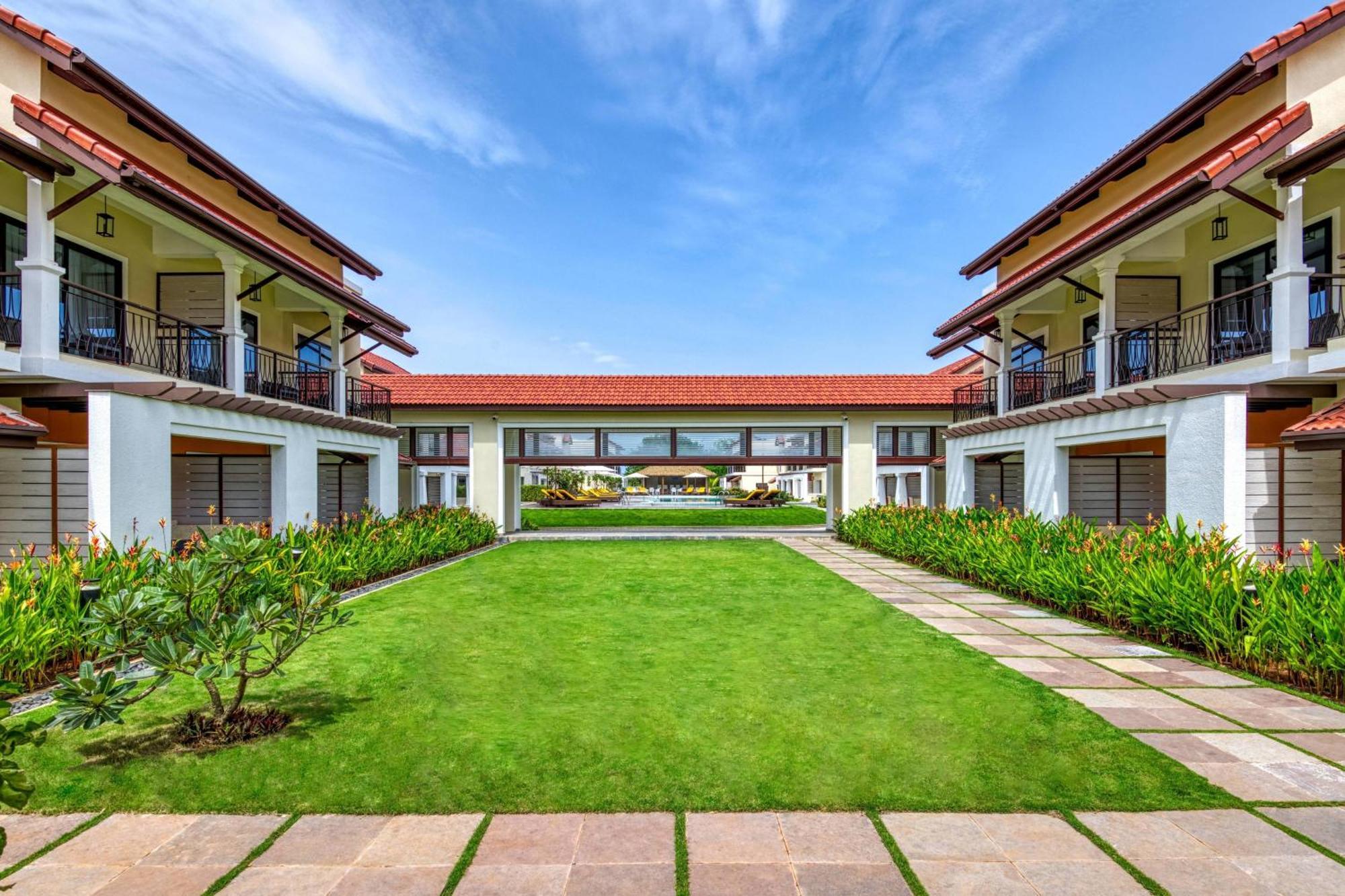 Fairfield By Marriott Goa Benaulim Hotel Buitenkant foto