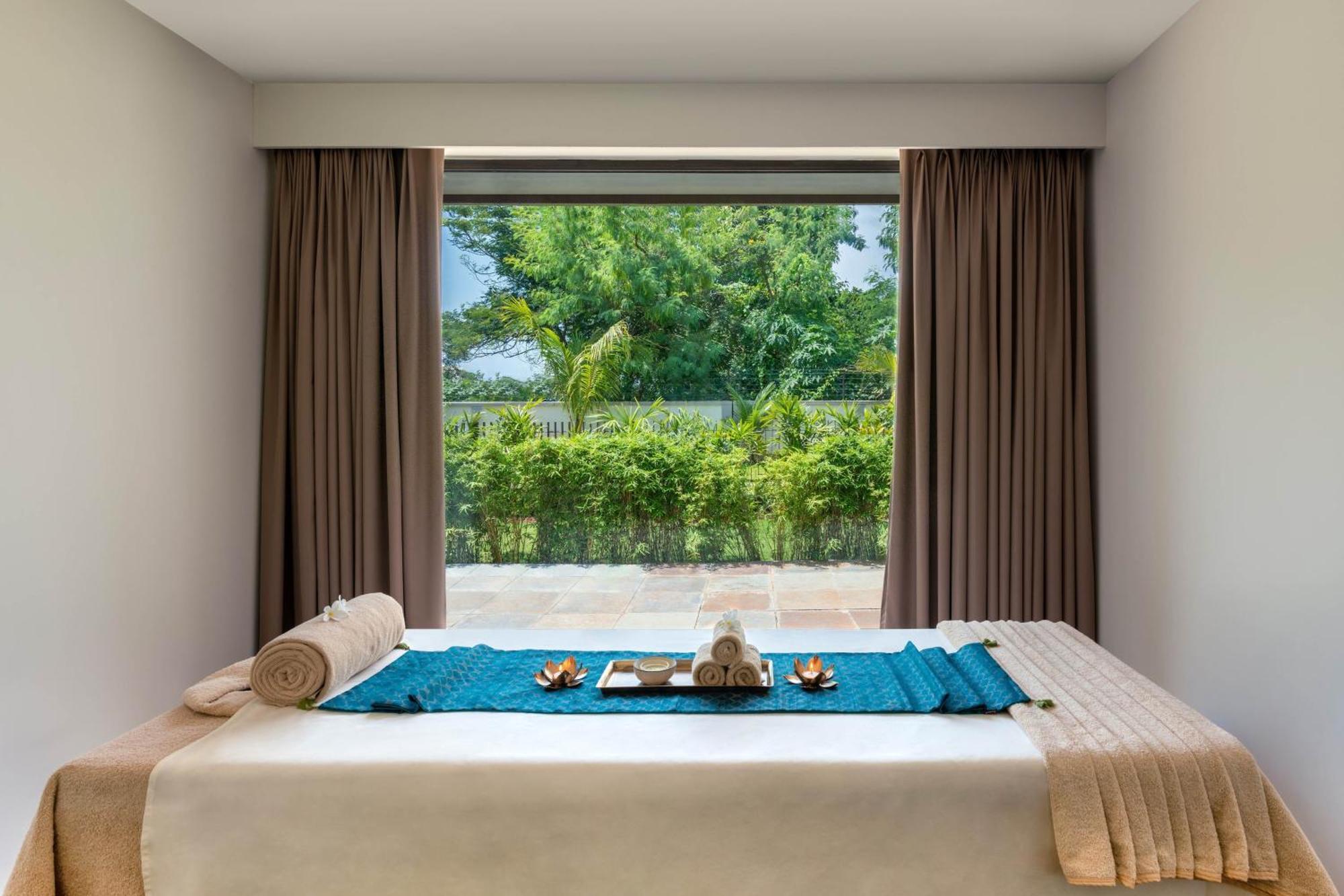 Fairfield By Marriott Goa Benaulim Hotel Buitenkant foto