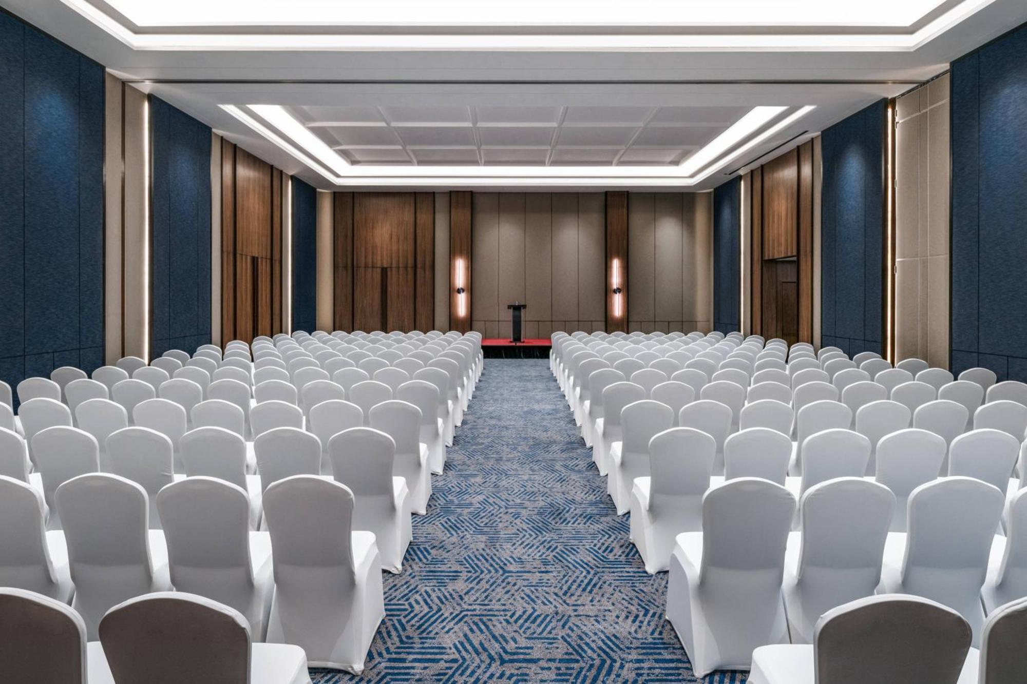Fairfield By Marriott Goa Benaulim Hotel Buitenkant foto